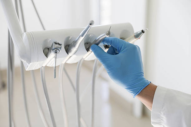 Professional Emergency Dentist technician working in Liberty, MO